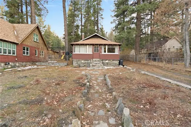 1149 Apple Avenue, Wrightwood, CA 92397 - Image #1
