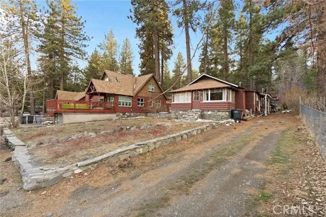 1149 Apple Avenue, Wrightwood, CA 92397 - Image #2