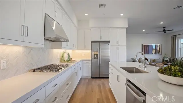 198 Billings, Irvine, CA 92618 - Image #3