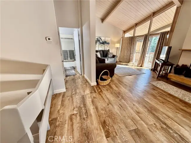 872 Sierra Vista Drive #30, Twin Peaks, CA 92391 - Image #3