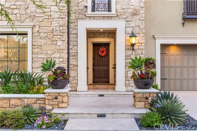 118 Interstellar, Irvine, CA 92618 - Image #2