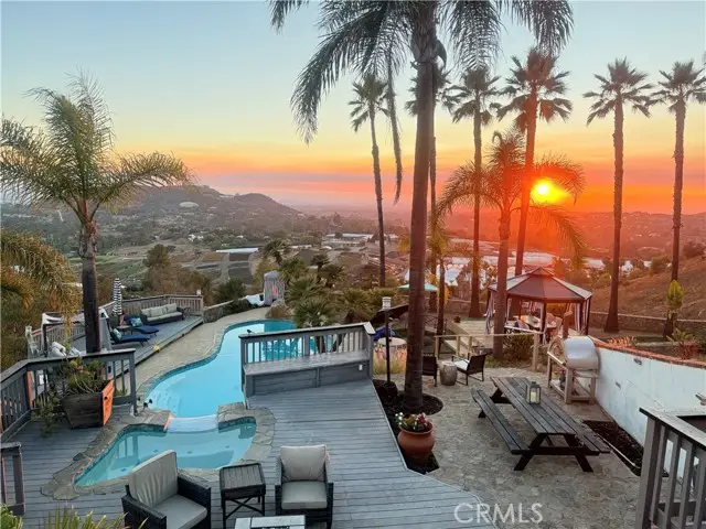 635 Becky Lane, San Marcos, CA 92069 - Image #2