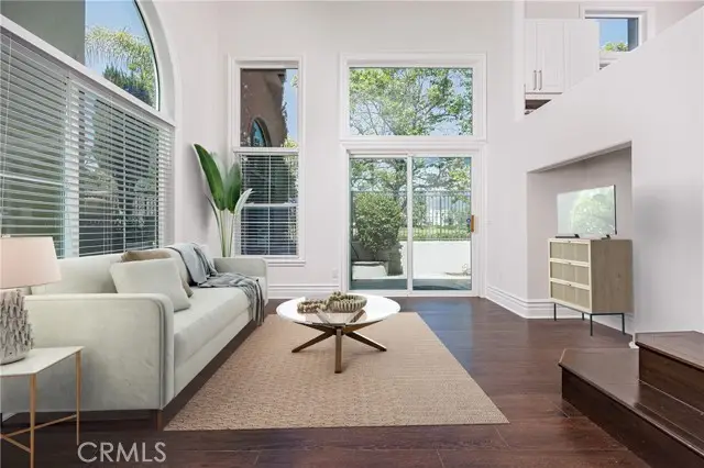 225 Montana Del Lago Drive, Rancho Santa Margarita, CA 92688 - Image #3