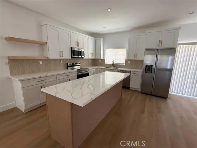 617 Acacia Street, Lake Elsinore, CA 92530 - Image #2