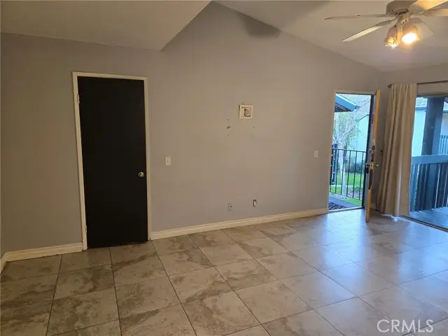 23240 Orange Avenue #2, Lake Forest, CA 92630 - Image #3