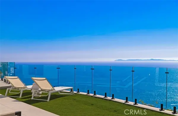 31 N Vista De Catalina, Laguna Beach, CA 92651
