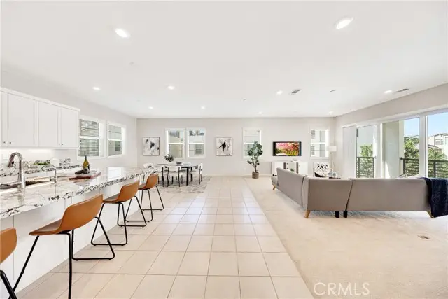 104 Sculpture, Irvine, CA 92618 - #2