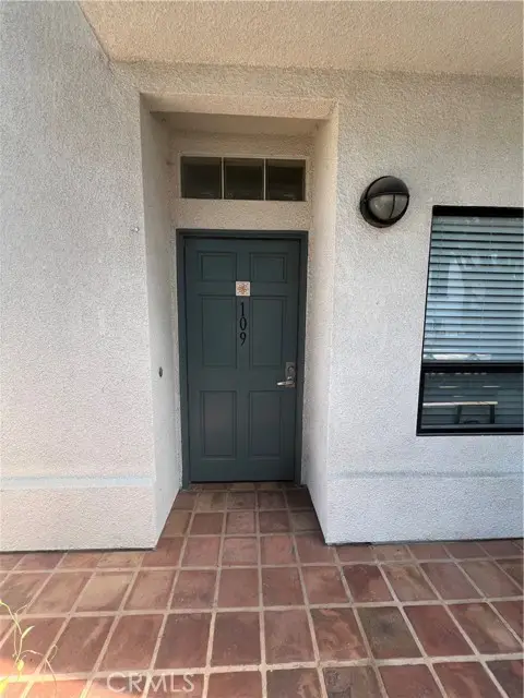 111 S Oak Knoll Avenue #109, Pasadena, CA 91101 - Image #2