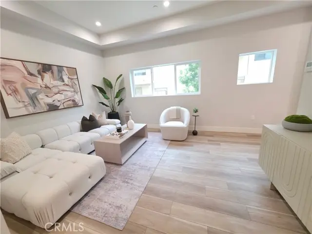 1821 Westholme Avenue, Los Angeles, CA 90025 - Image #1