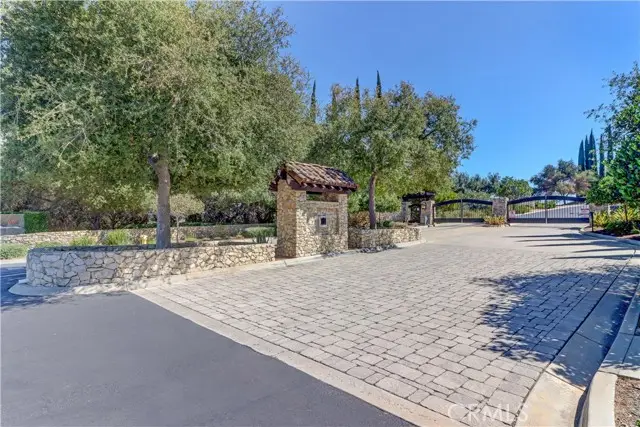 4034 Bridlewood Road, Fallbrook, CA 92028 - #1