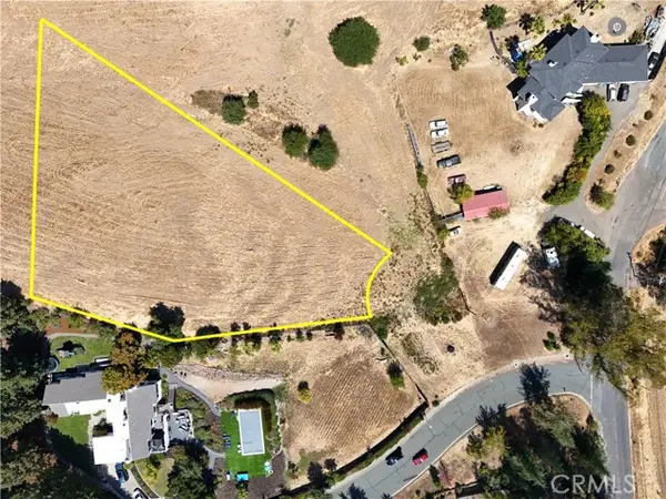 852 Los Alamos Road, Santa Rosa, CA 95409