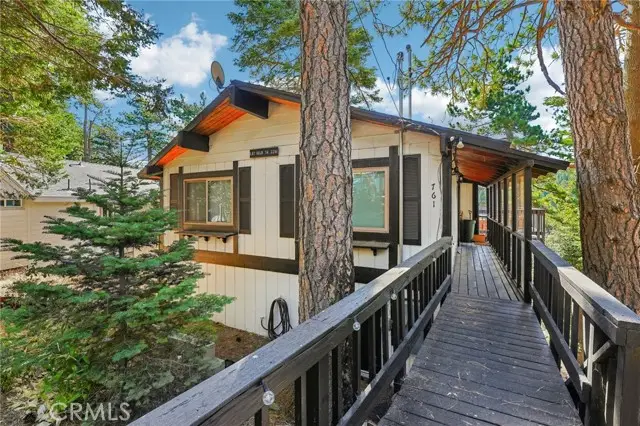 761 W Victoria Court, Lake Arrowhead, CA 92352 - Image #1