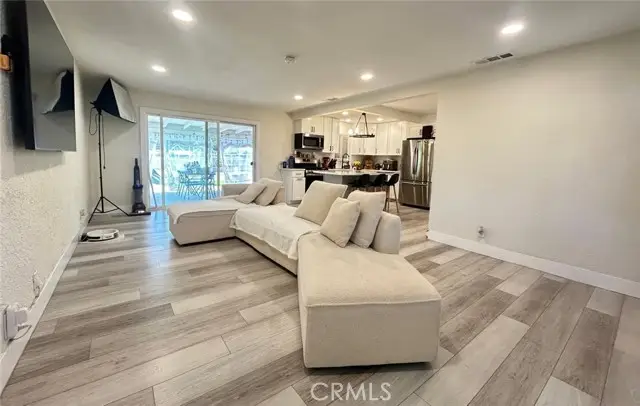 250 Stephens Avenue, Riverside, CA 92501 - Image #3