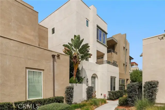 172 Stage, Irvine, CA 92618 - Image #1