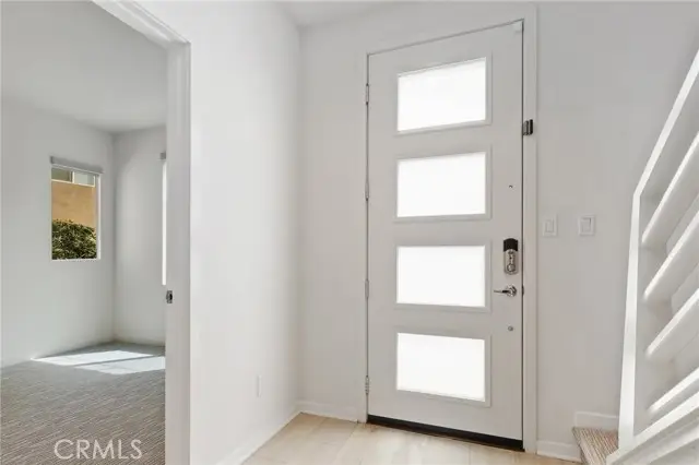 172 Stage, Irvine, CA 92618 - Image #2