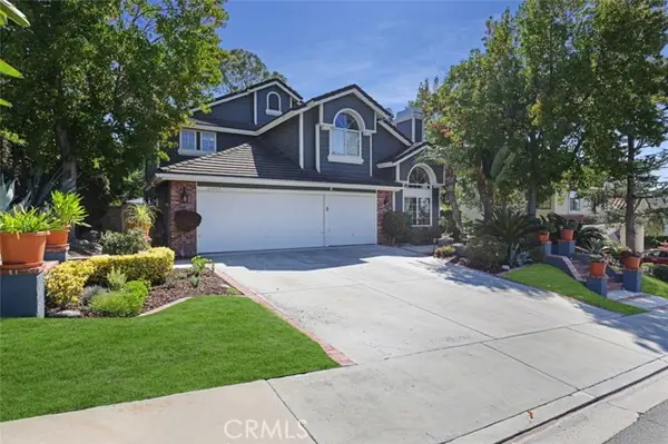 25652 Nottingham, Laguna Hills, CA 92656