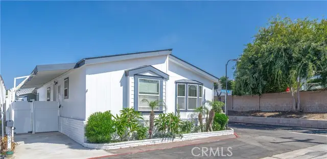 209 Road Runner, Fountain Valley, CA 92708 - Image #3