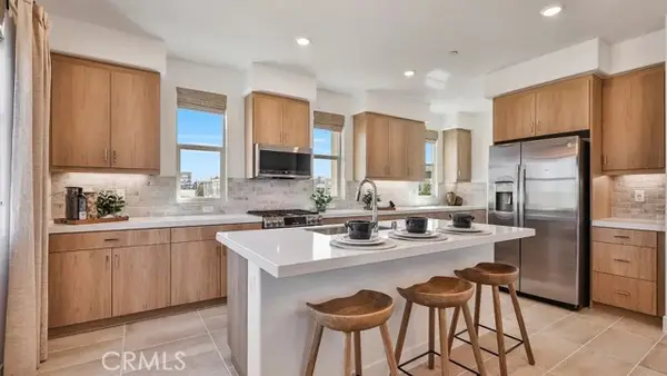 1730 E Park Street #17, Anaheim, CA 92805