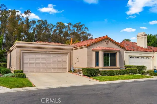 28037 Via Tirso, Mission Viejo, CA 92692