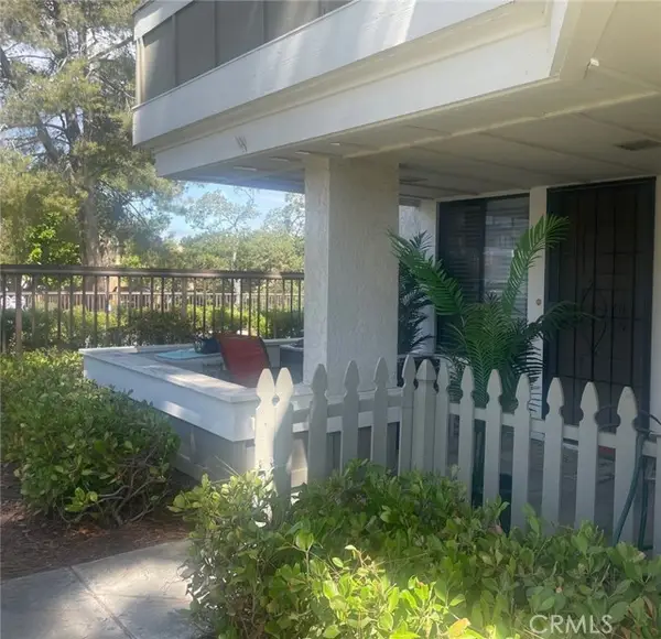 22201 Center Pointe, Lake Forest (el Toro), CA 92630