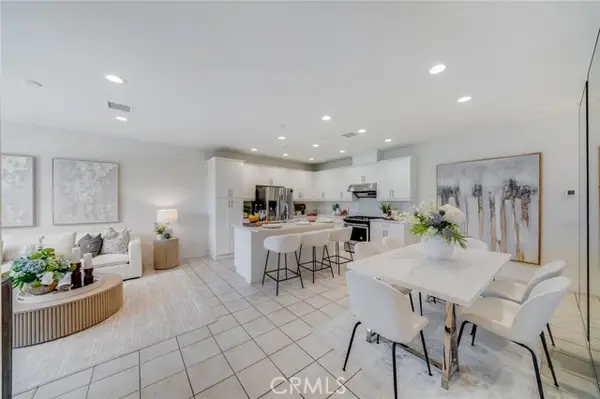 105 High Meadow, Lake Forest (el Toro), CA 92610