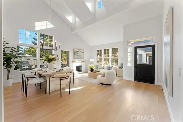 2041 Westminster Avenue, Costa Mesa, CA 92627