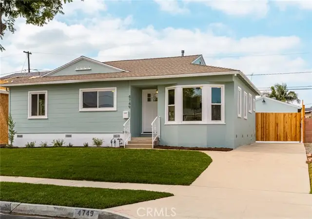 4749 Pixie Avenue, Lakewood, CA 90712 - Image #1