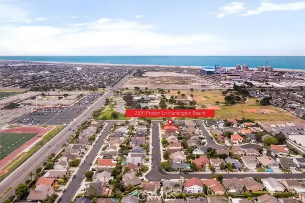 21211 Poston Lane, Huntington Beach, CA 92646