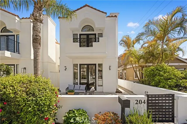204 Lincoln Ave, Huntington Beach, CA 92648 - Image #1