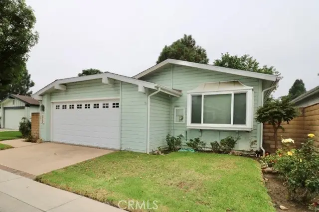 2544 Forrest Lake #20, Santa Ana, CA 92705 - Image #2