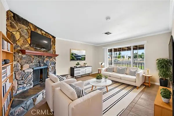 42359 52nd, Lancaster, CA 93536