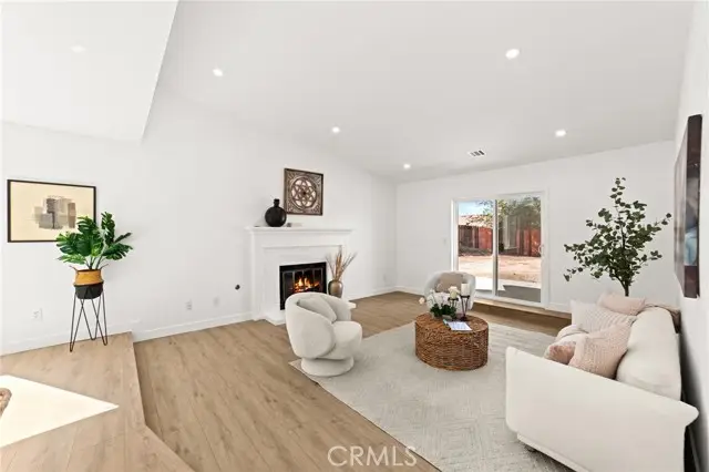 12764 Amber Creek Circle, Victorville, CA 92395 - Image #3