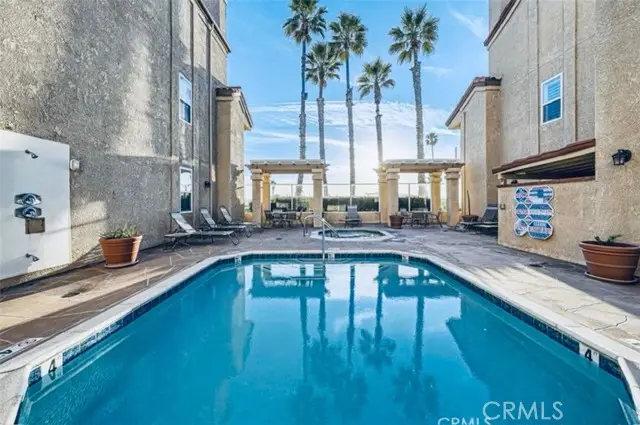 2000 Pacific Coast Highway #103, Huntington Beach, CA 92648 - Image #2