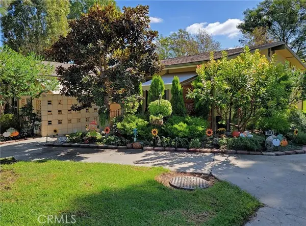 191 Avenida Majorca #D, Laguna Woods, CA 92637