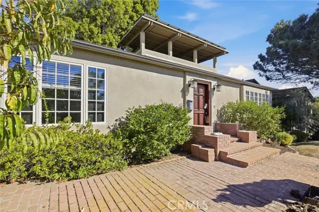 3320 Hill, San Diego, CA 92106 - Image #1
