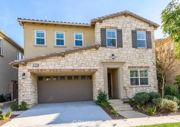 22 Lark, Lake Forest (el Toro), CA 92630