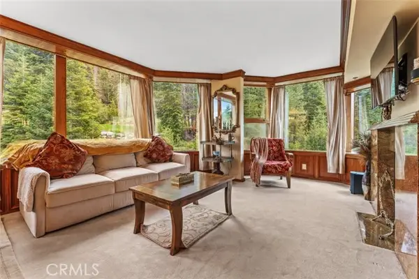 400 Squaw Creek, Olympic Village, CA 96146