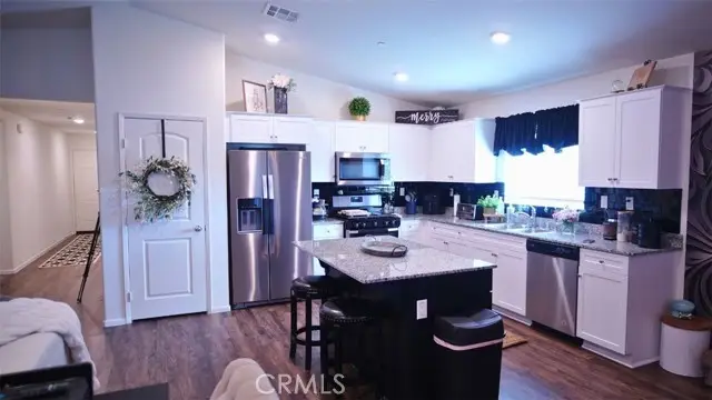 180 Boxelder Way, San Jacinto, CA 92583 - Image #2