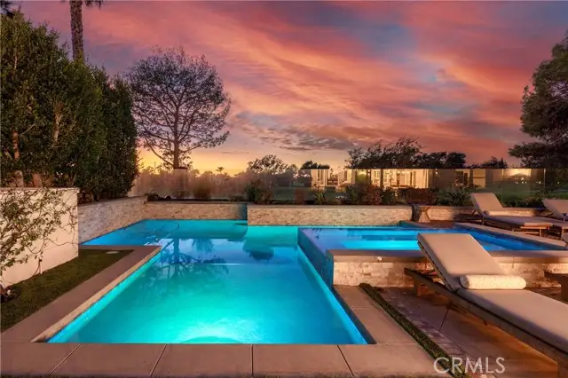19531 Peninsula, Huntington Beach, CA 92648 - Image #2