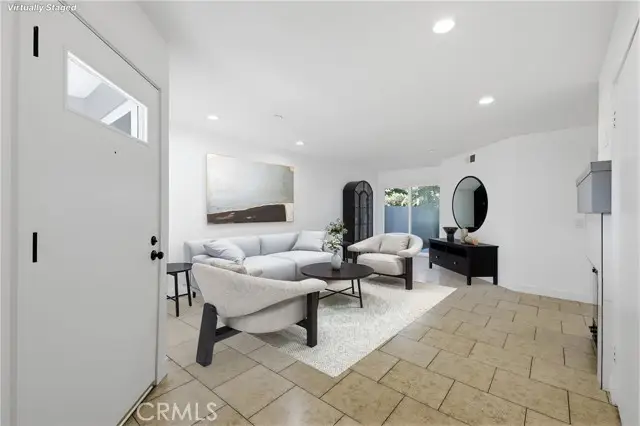 26871 Sapphire, Mission Viejo, CA 92691 - Image #2