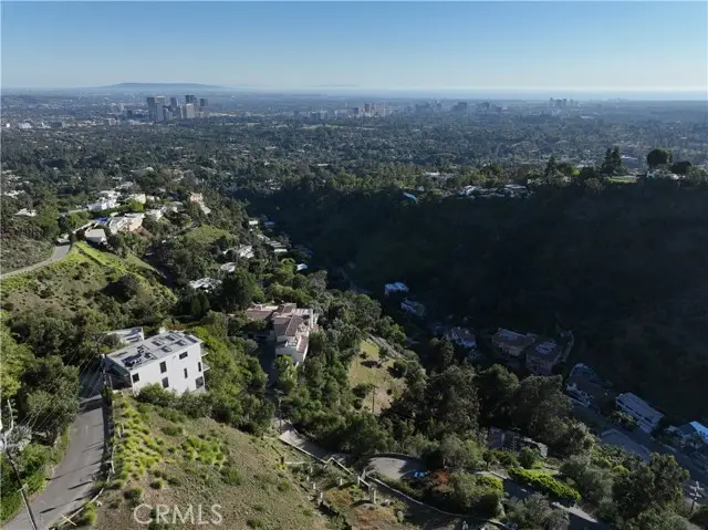 1551 Summitridge, Beverly Hills, CA 90210 - Image #2