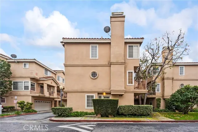 13957 Lemoli Avenue, Hawthorne, CA 90250 - Image #3