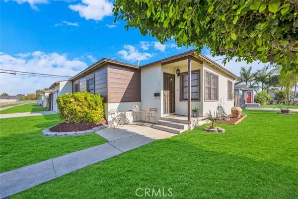 7781 Ledon Way, Midway City, CA 92655