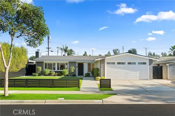 3210 New York Avenue, Costa Mesa, CA 92626