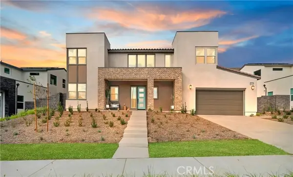 15800 Conservatory Drive, Fontana, CA 92336