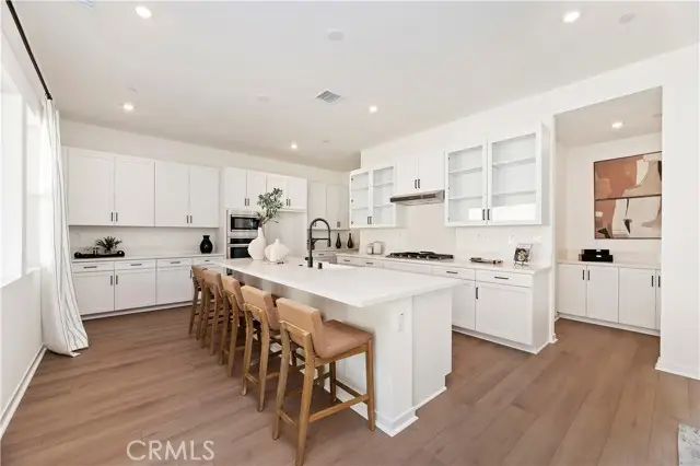 15800 Conservatory Drive, Fontana, CA 92336 - Image #3