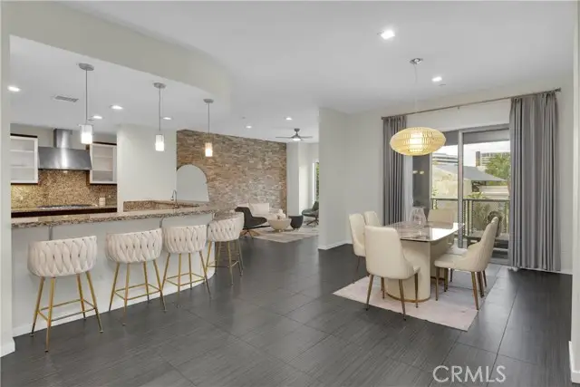 21 Gramercy #220, Irvine, CA 92612 - #1