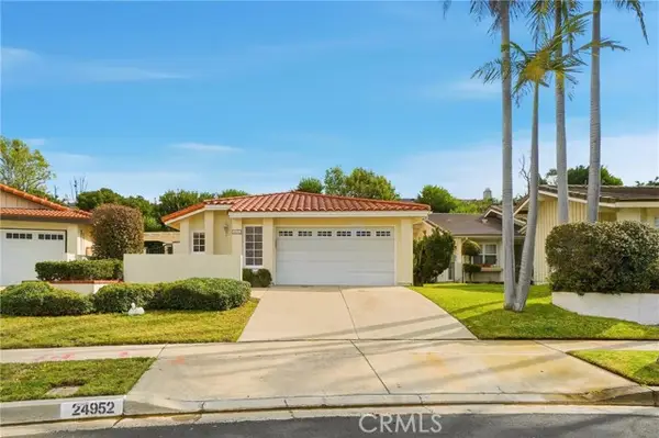 24952 Sunset Place, Laguna Hills, CA 92653