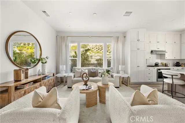 20631 W Chestnut, Porter Ranch, CA 91326 - Image #2