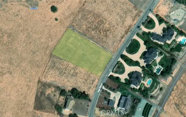 125 High Sierra, Exeter, CA 93221